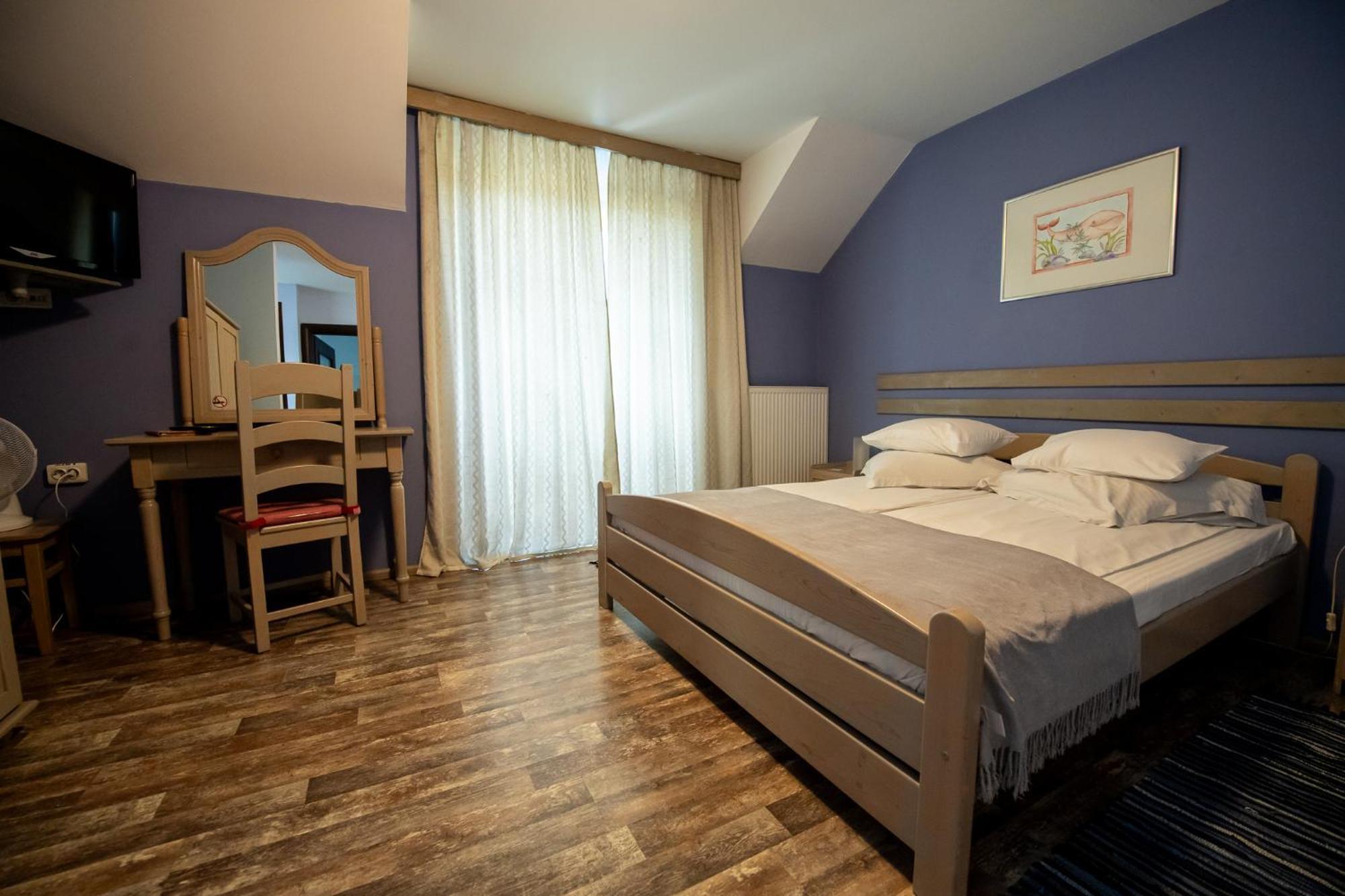 Pensiunea La Despani Braşov Exteriör bild